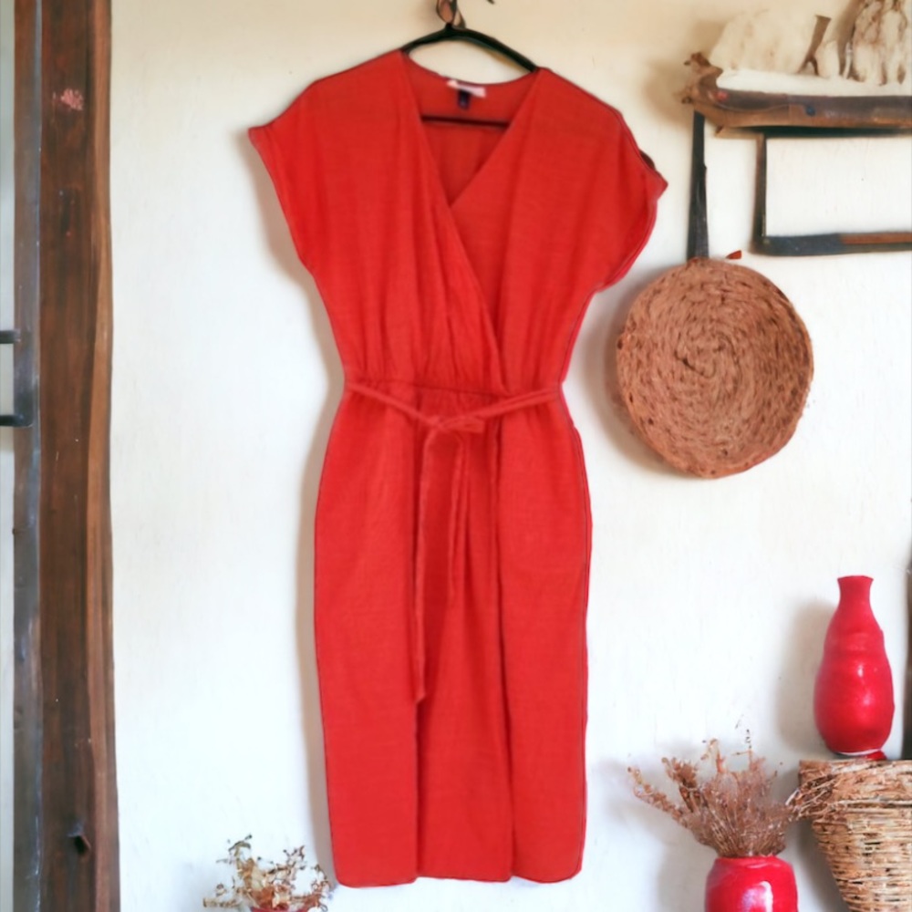 Universal Threads Faux Wrap Red Dress - Picture 5 of 9